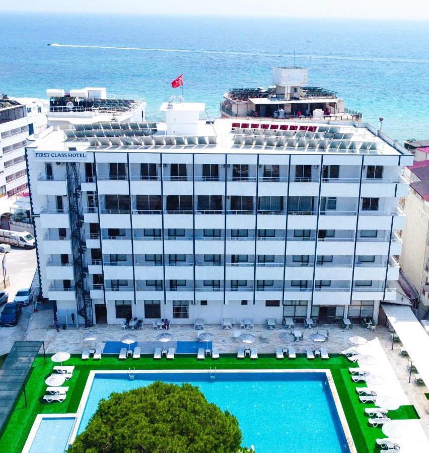 Hotel First Class Didim Buitenkant foto