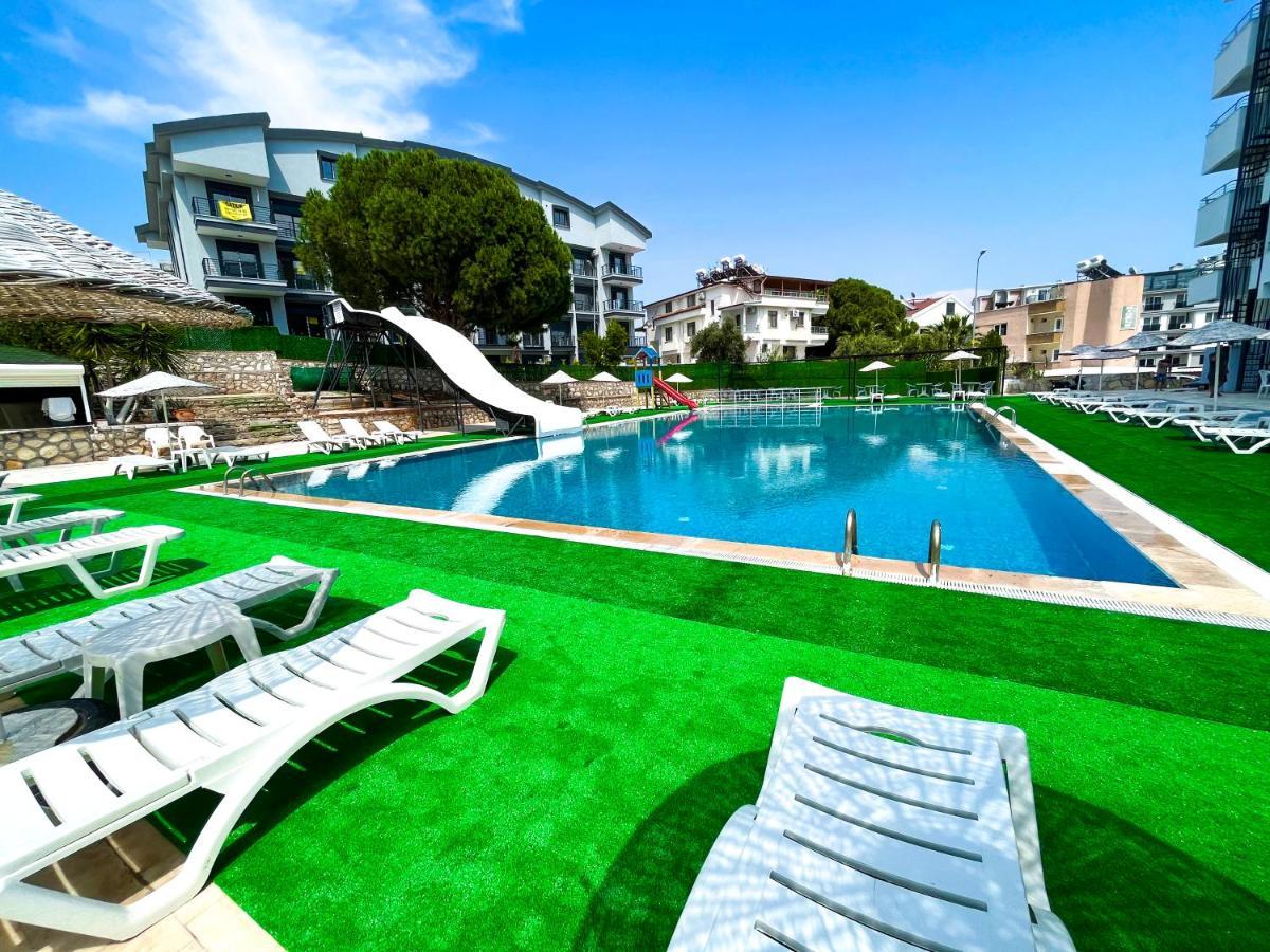 Hotel First Class Didim Buitenkant foto