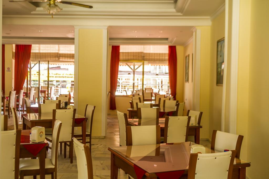 Hotel First Class Didim Buitenkant foto