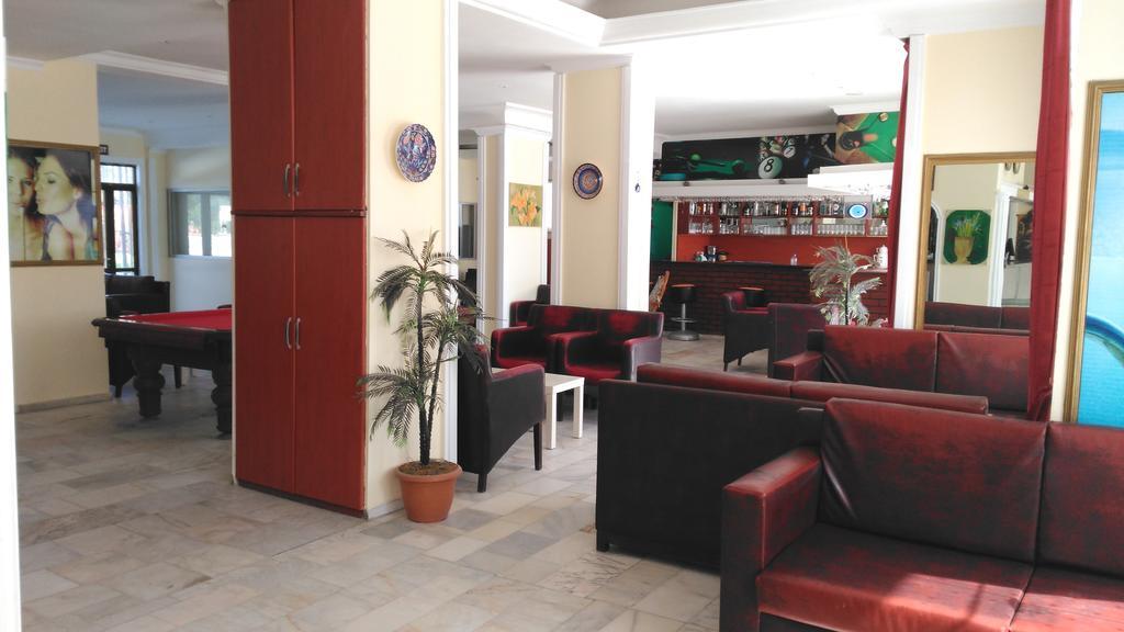 Hotel First Class Didim Buitenkant foto