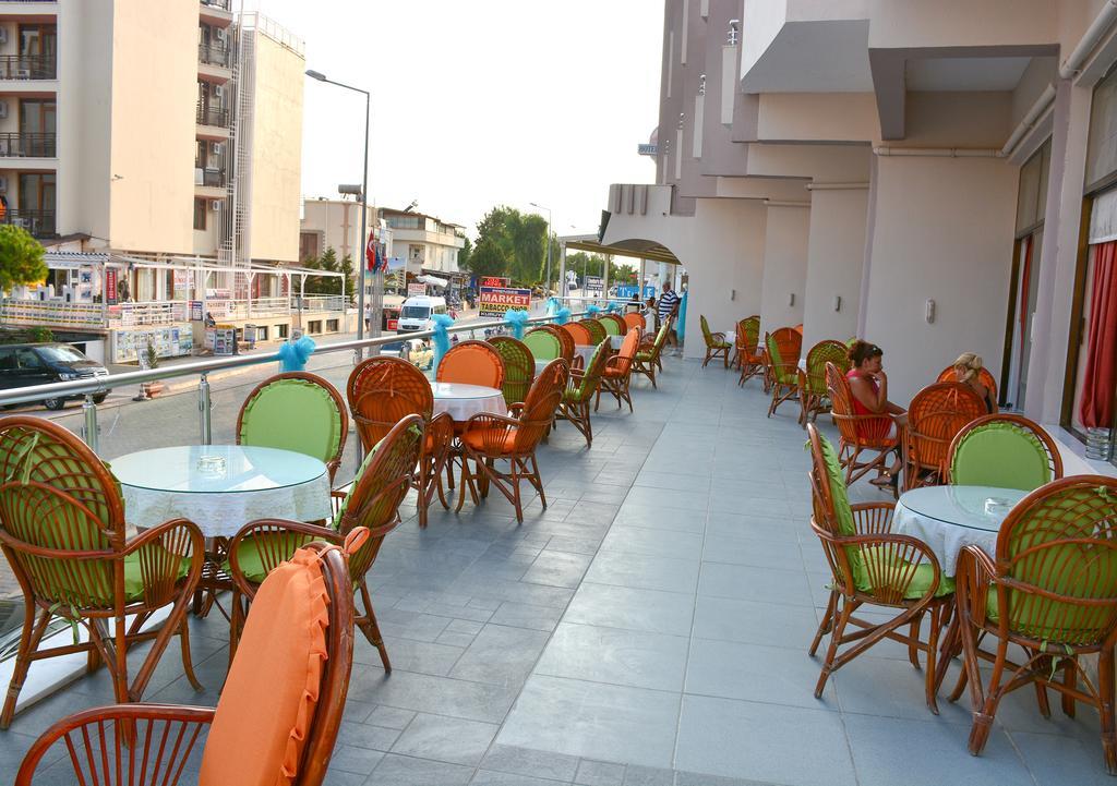 Hotel First Class Didim Buitenkant foto