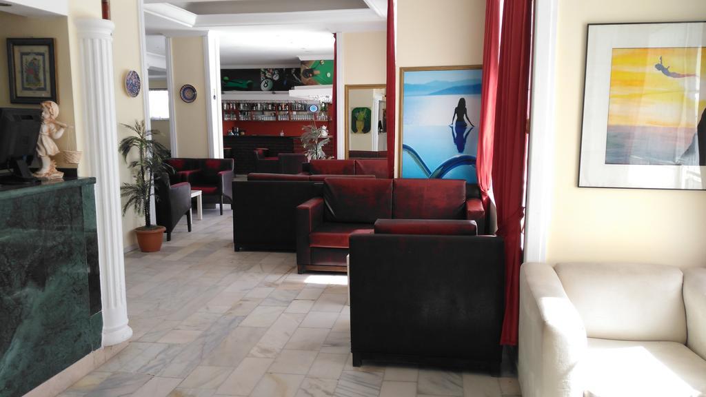 Hotel First Class Didim Buitenkant foto