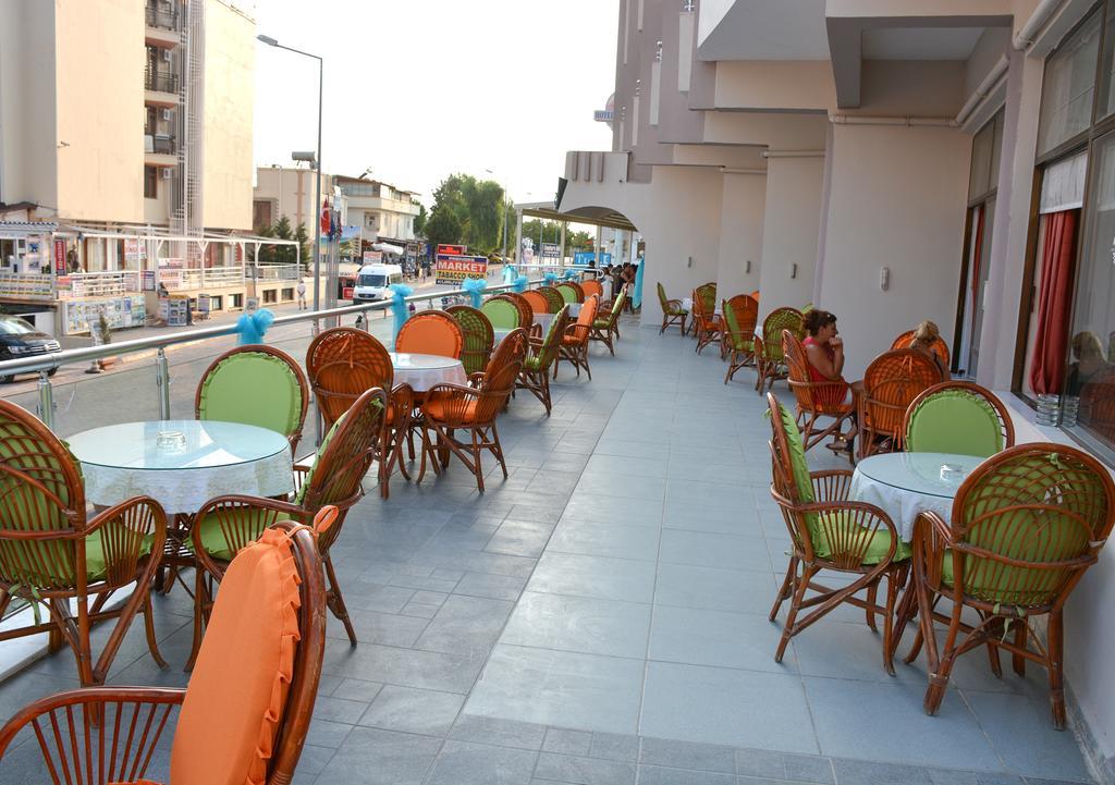 Hotel First Class Didim Buitenkant foto